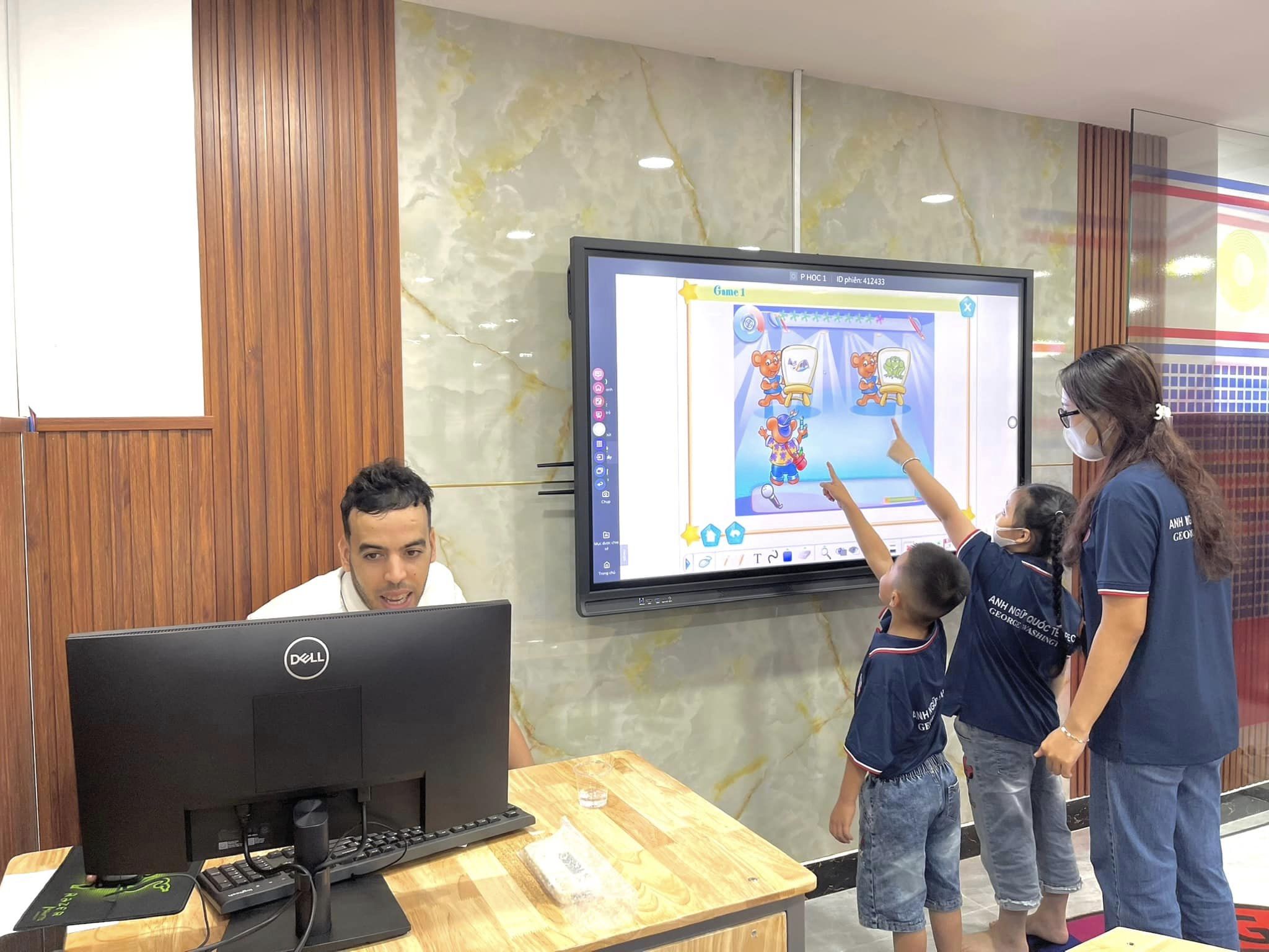 Cam kết đầu ra